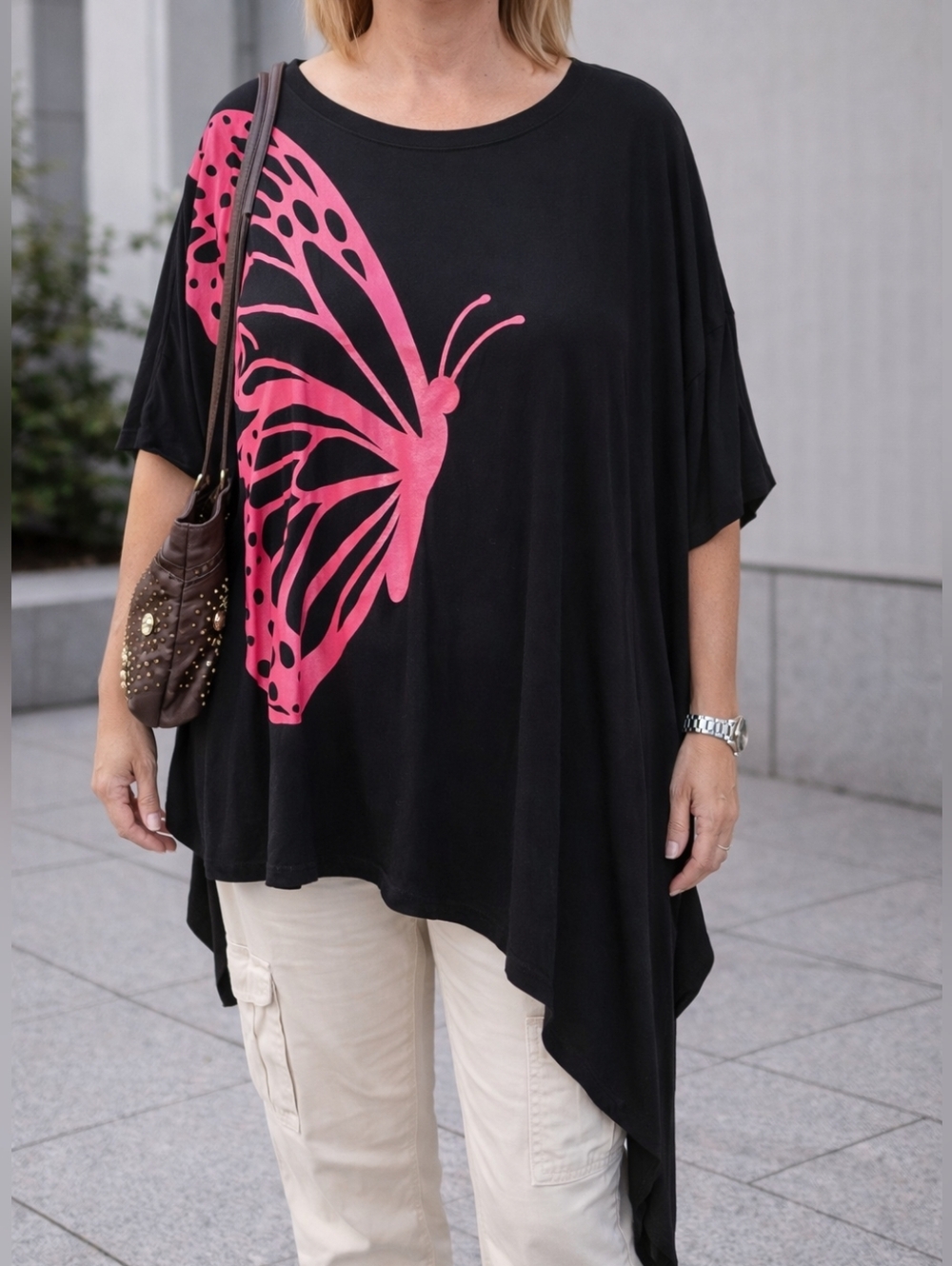 Frane Greece Barbie Pink Butterfly Graphic Assymetrical Oversized Black Tee 3X